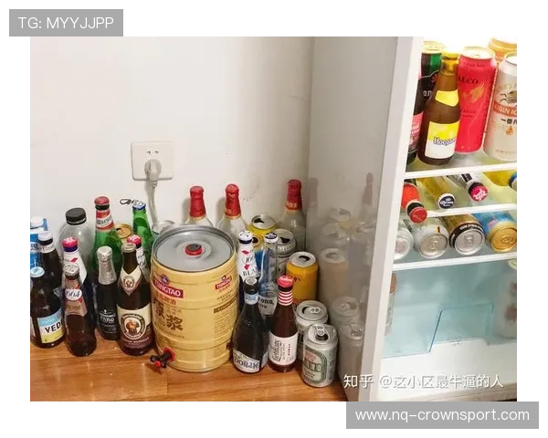 勒布朗家冰箱里塞满蛋白粉，连冰啤酒的位置都不给留