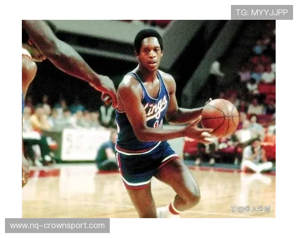 内特·阿奇博尔德无球跑动提升篮网进攻节奏明显优于同期后卫