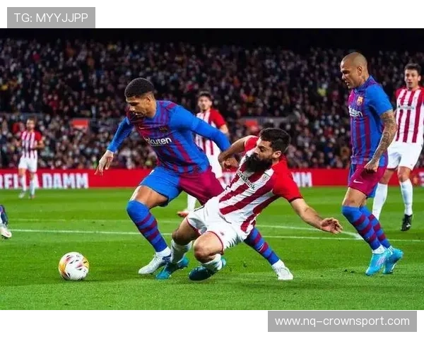 巴萨防守问题加剧，表现波动已对赛季走势形成制约