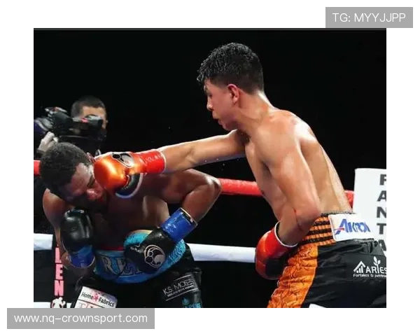 约翰逊突破频率提升拉开进攻空间效率明显提升